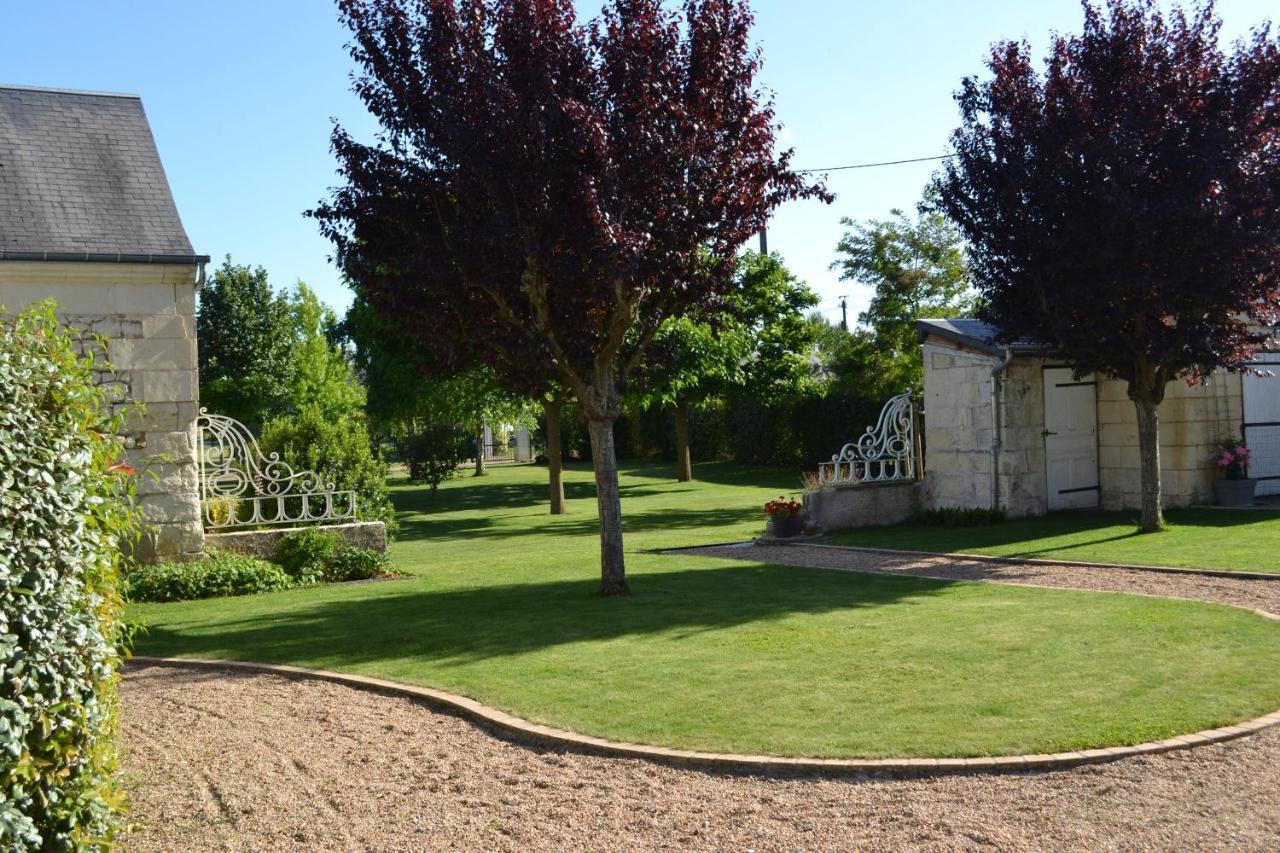 Les Chambres D Hotes Du Lavoir Restigné Extérieur photo